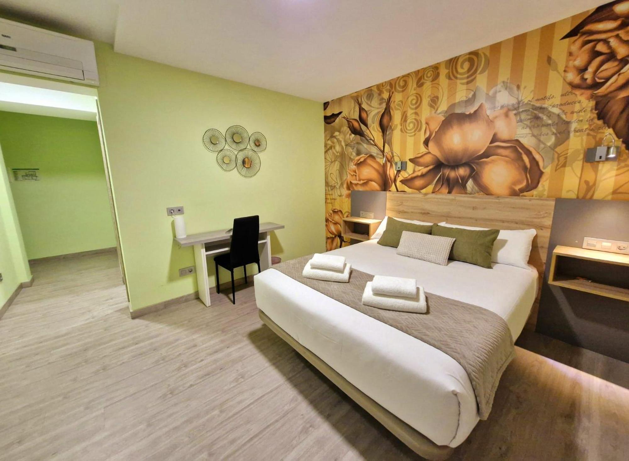 Feeling Home - Suites&Rooms ليون المظهر الخارجي الصورة