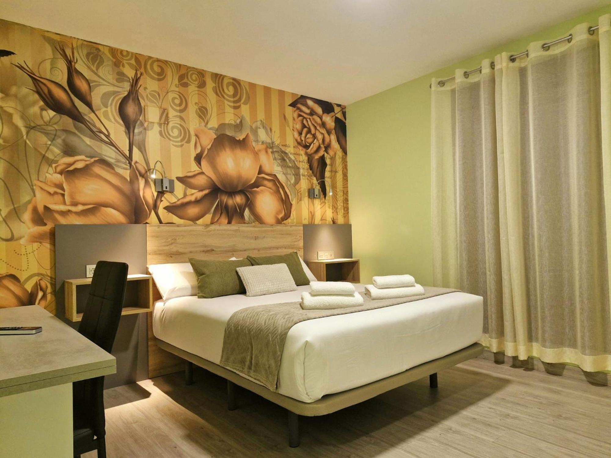 Feeling Home - Suites&Rooms ليون المظهر الخارجي الصورة