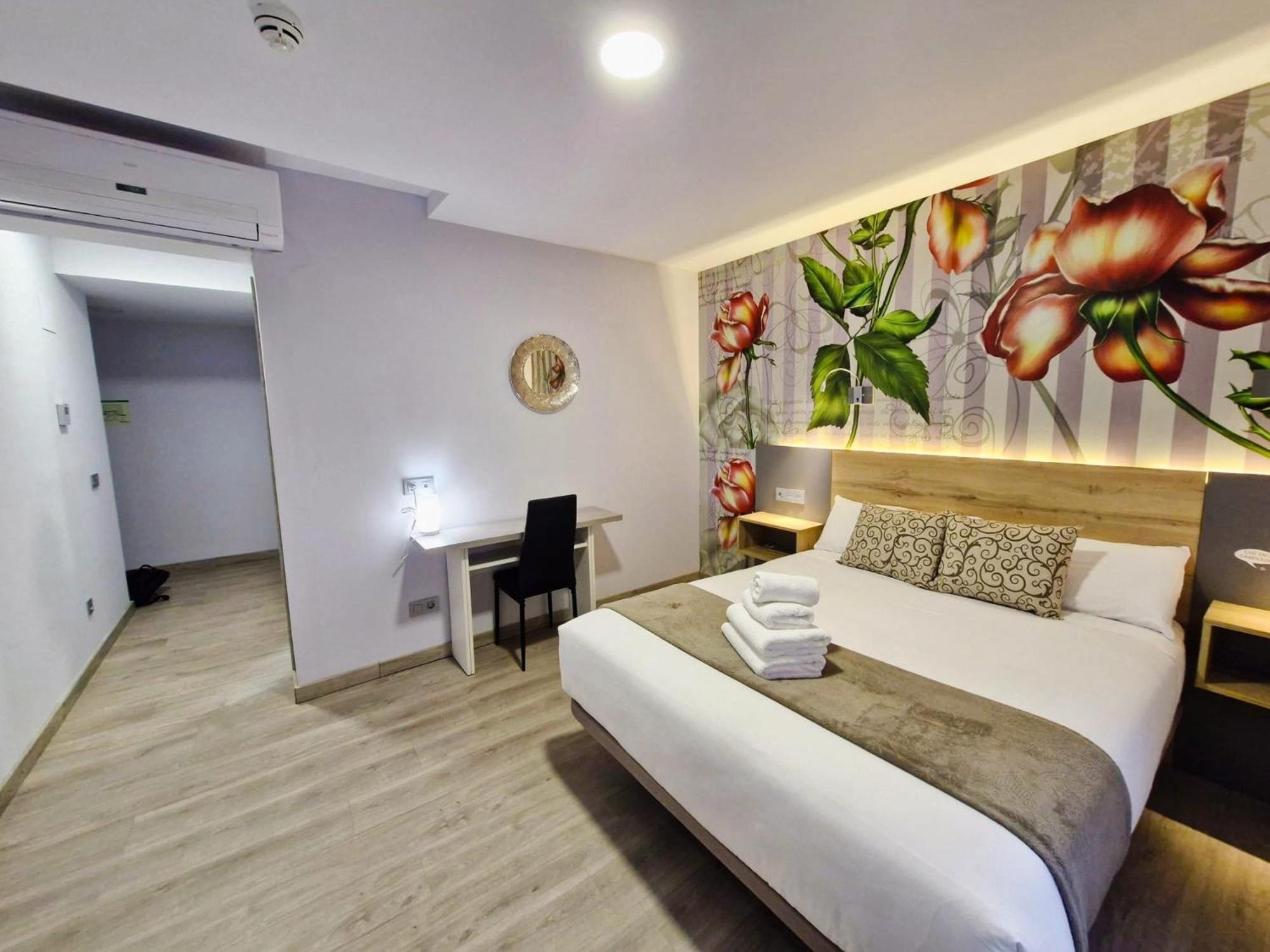 Feeling Home - Suites&Rooms ليون المظهر الخارجي الصورة