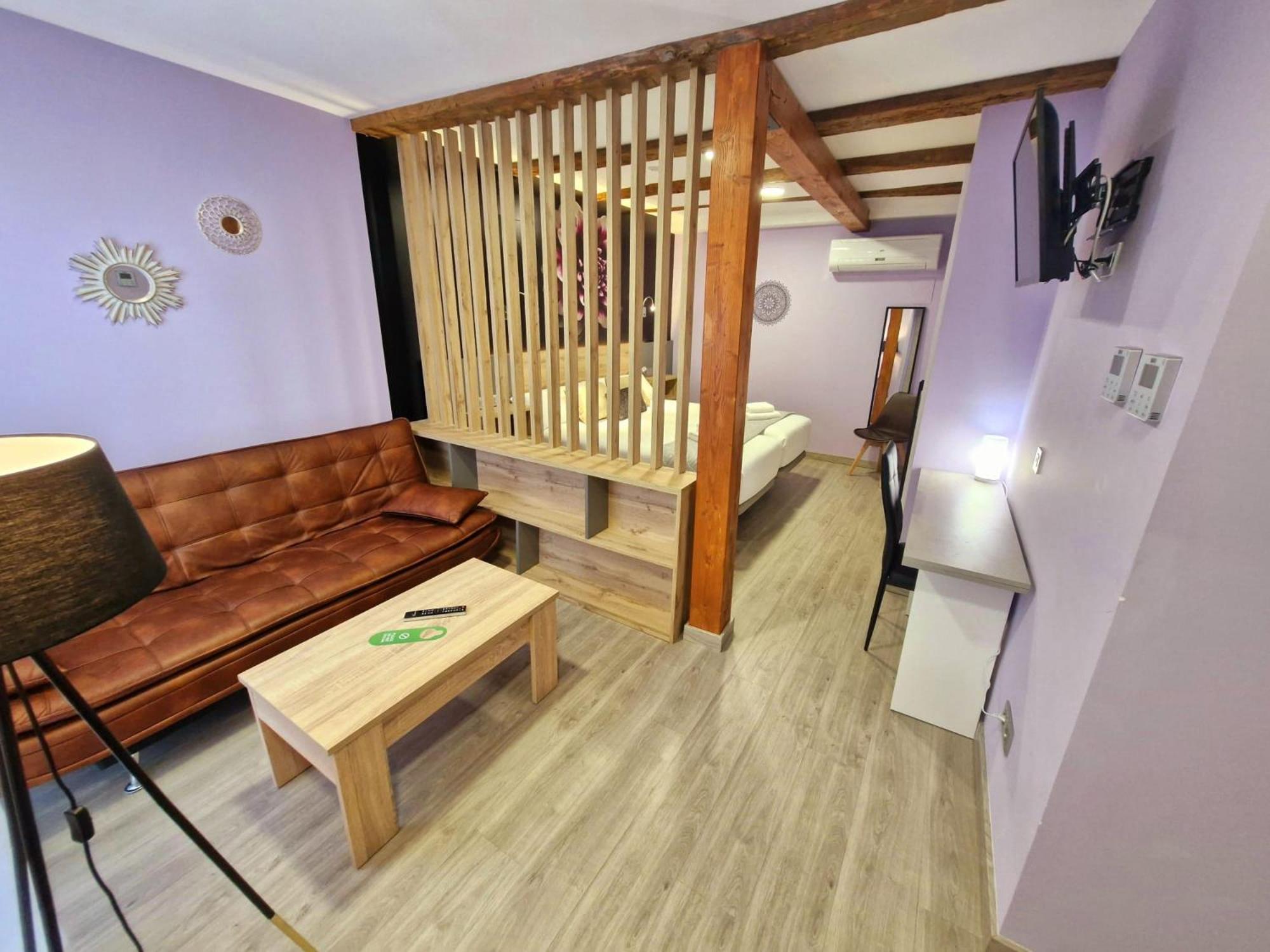 Feeling Home - Suites&Rooms ليون المظهر الخارجي الصورة