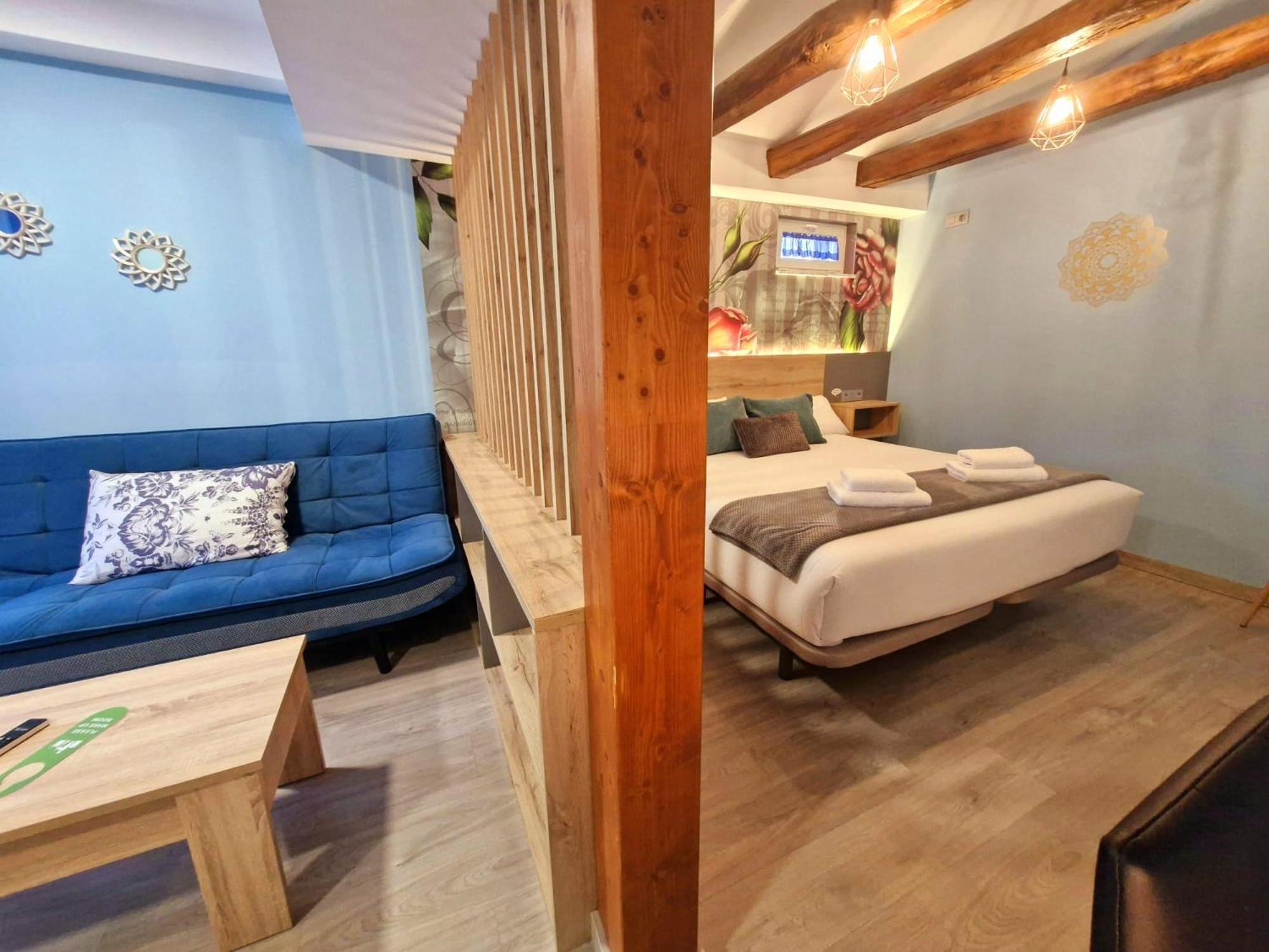 Feeling Home - Suites&Rooms ليون المظهر الخارجي الصورة